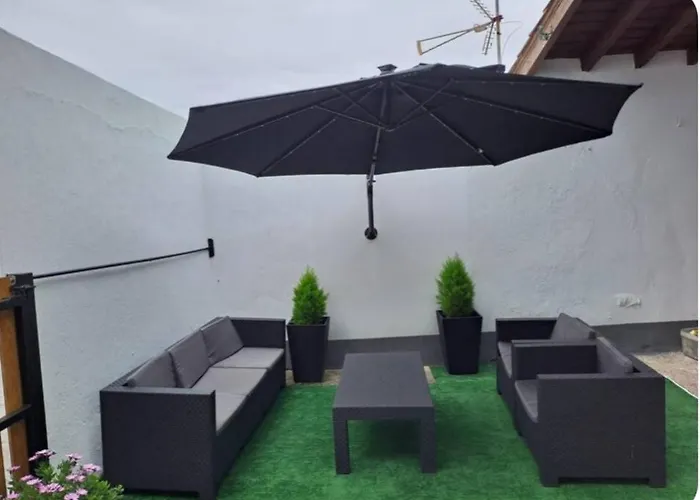 La Corralada De Meron * San Vicente De La Barquera